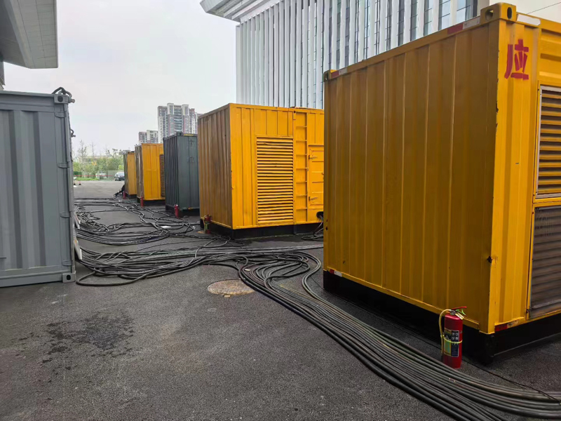 阜新不同季节柴油发电机组保养有哪些注意事项？