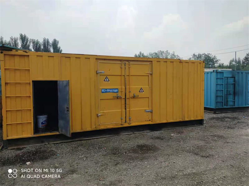 阜新200KW柴油发电机组需要配备什么型号的电缆线？